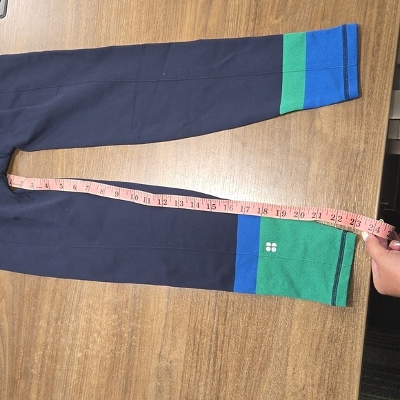 Sweaty Betty-Athlete Seamless 7/8 Workout Leggings-Size Medium (8-10) - Picture 14 of 16